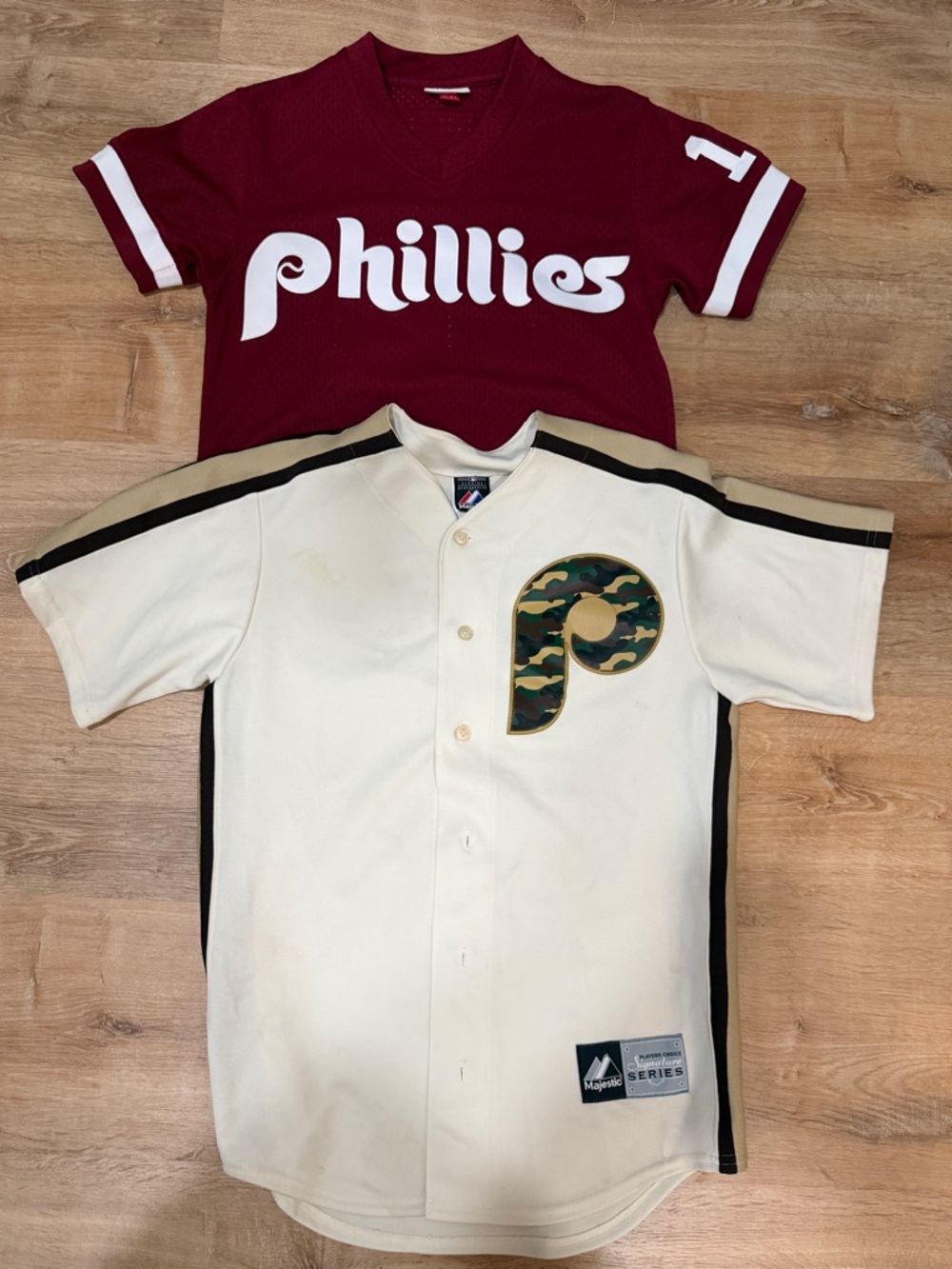 Phillies Jerseys (s)